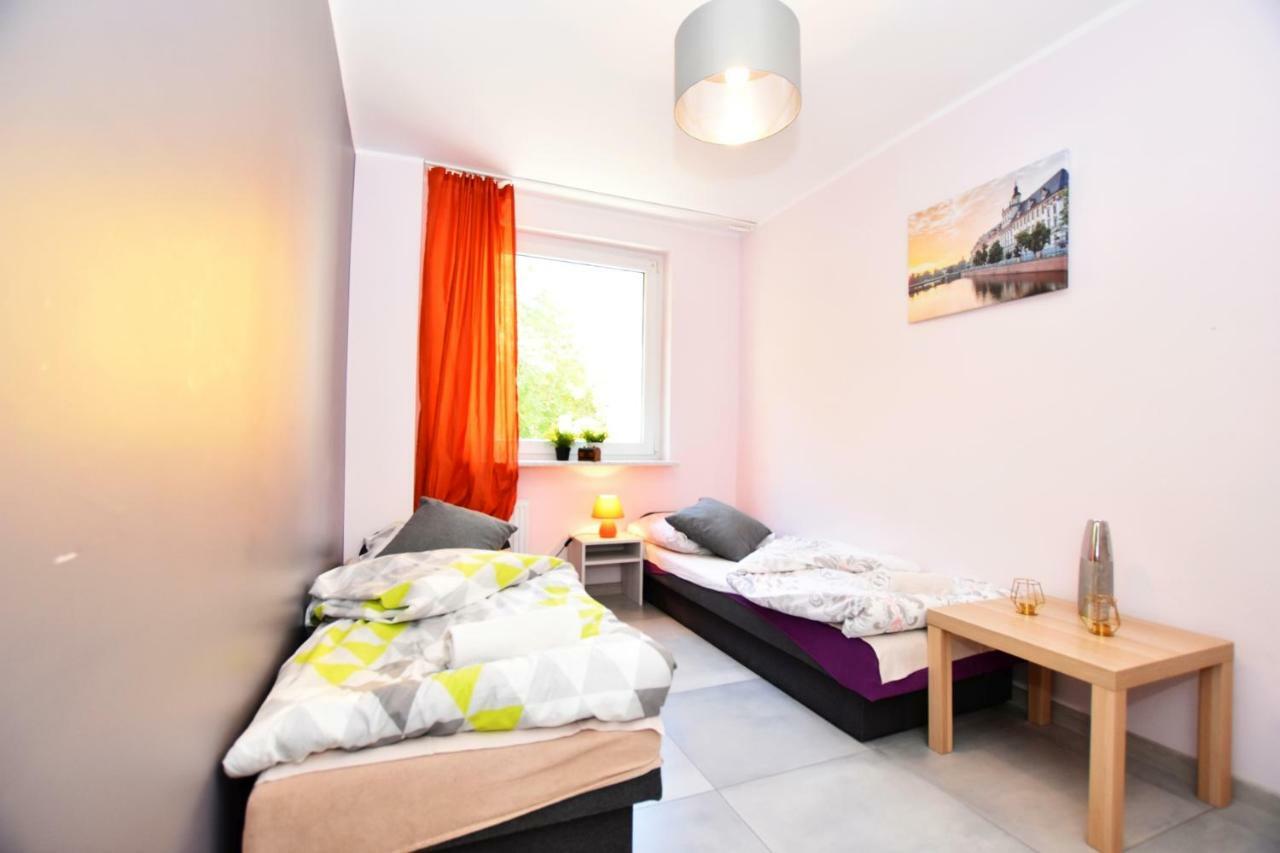 City Central Hostel Laciarska Wrocław Zewnętrze zdjęcie